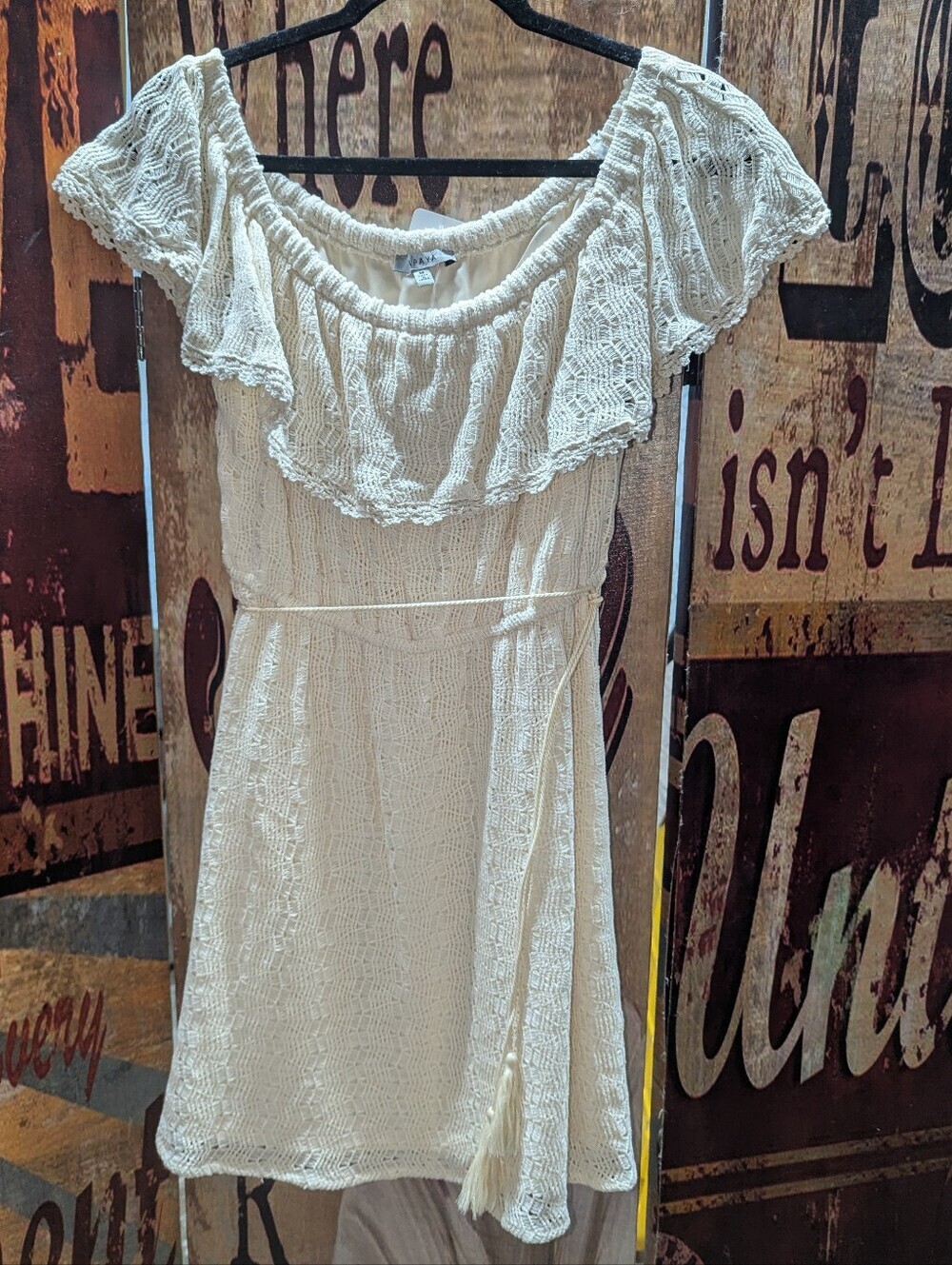 Papaya, Cream knitted lace dress size M